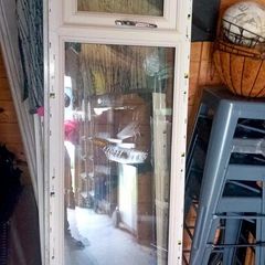 2 x windows