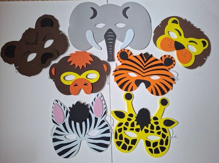 10 Halloween Foam Masks
