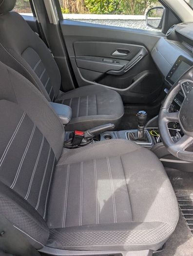 Dacia Duster SUV Expression Blue dCi 115