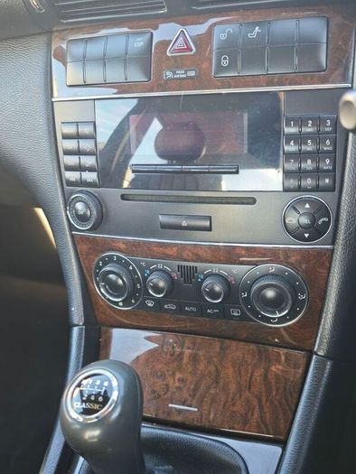 2006 Mercedes-benz C-class