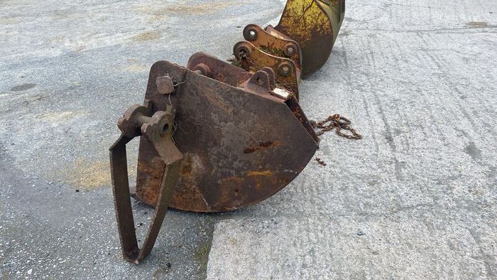 Excavator Buckets for Sale - Great Condition
