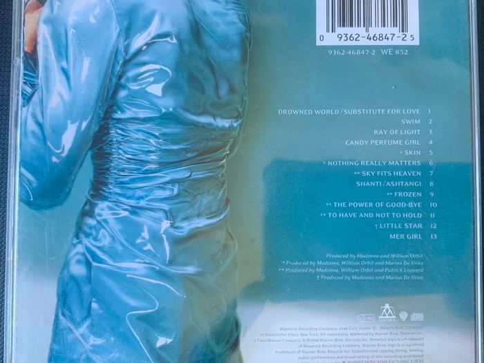 Madonna [1998] Ray Of Light (CD Album)