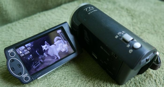 Panasonic HC-V160 Camcorder HD 8.9MP 77X Zoom + SD Card Tested