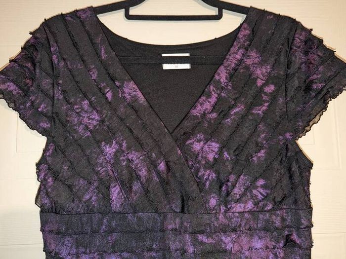 Amazing midi dress from Libra