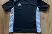 Boys Adidas Climalite T-shirt 5-6 years