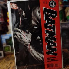 Batman ! Issue #651 ! Second Printing Variant Cover ! Death of Magpie ! 2006 ! by DC Comics !