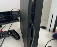 PlayStation 4 Slim 1TB