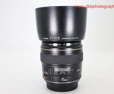 Canon Ef 85mm F1.8 Usm Lens #0590