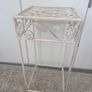 Metal stand Image 2