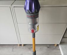 Laresar battery vaccum