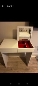vanity table dressing