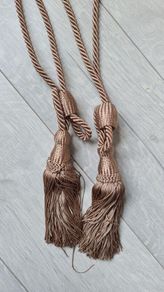 tie backs