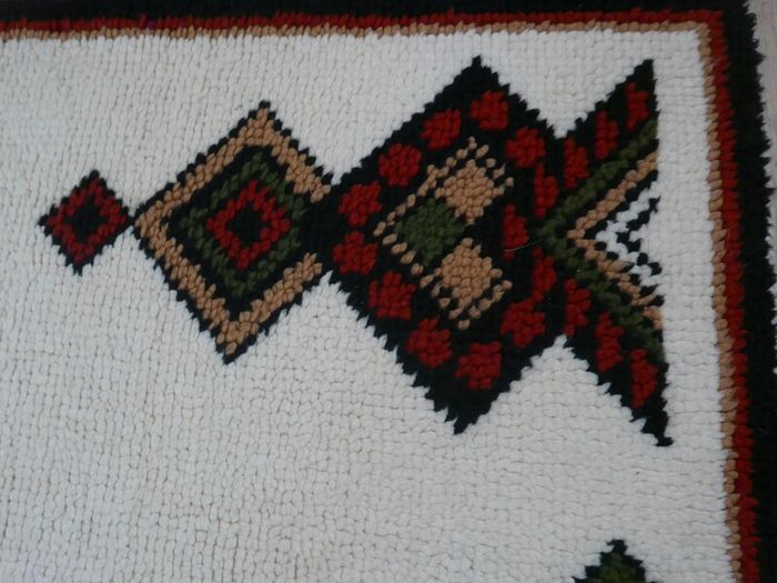 Scandinavian Handmade Thick Wool Rug with geometric pattern 48" X 31"