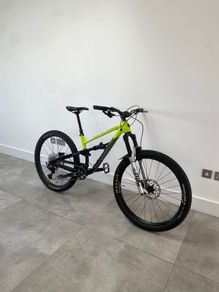 Polygon Suski D7