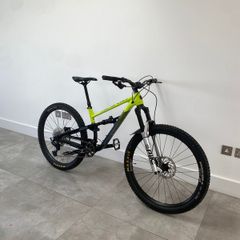 Polygon Suski D7