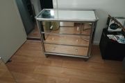 Mirrored Chest of drawers