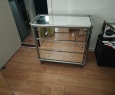 Mirrored Chest of drawers