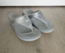 Crocs Sandals - Size 4 - 4.5