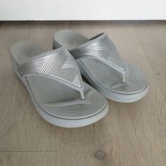 Crocs Sandals - Size 4 - 4.5