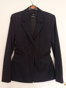 Waisted black Mango blazer