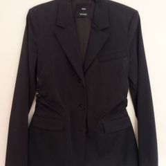 Waisted black Mango blazer