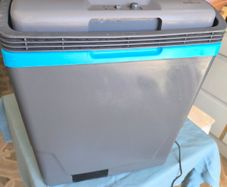 Plug in cooler