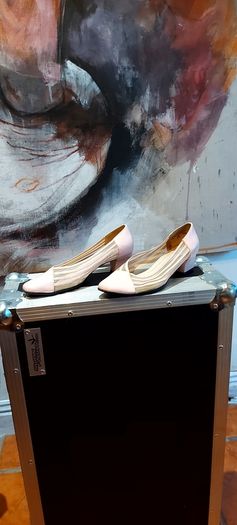 I love Comfort  Shoe's