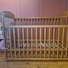 Baby solid Oak Cot
