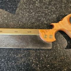 Lie Nielsen 9" dovetail saw, 15 PPI rip