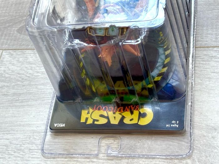 Deluxe Crash Bandicoot With Jet Pack Figure From Activision & Neca - SEALED