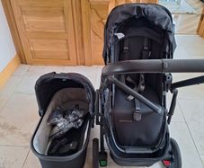 Uppababy Vista V2 Pushchair & Carrycot