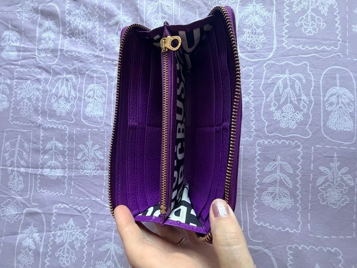 Beautiful Marc Jacobs Womens wallet for sale