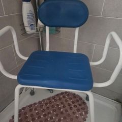 shower seat