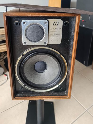 wharfedale denton 2 XP  stereo audio bookshelf speakers Hifi