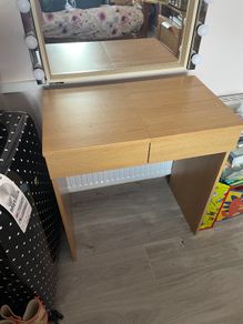 Desk / Vanity Table