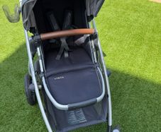 UPPAbaby Vista V2 + Bassinet + Winter Cover