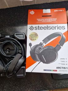 SteelSeries Artics 1 Headphones