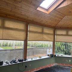 Blinds wooden quantity 8