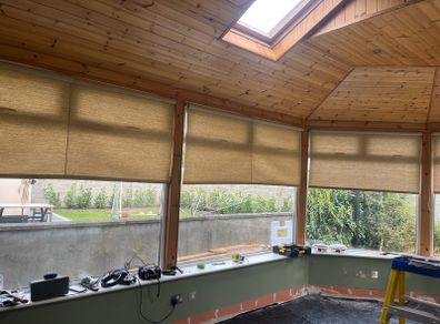 Blinds wooden quantity 8