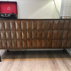 side board