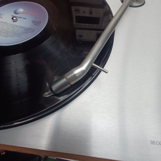 Hifi Gold Bang and olufsen Beogram 2000 with MMC4 Stylus