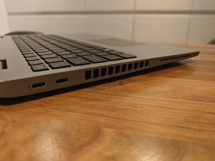 Dell Latitude 5530 | i5 (12th gen) | 16GB | 15.6" FHD | 256GB | Win11