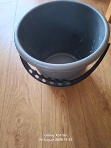 Bucket