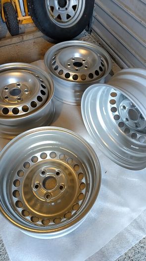 4x VW Transporter T5 Wheels