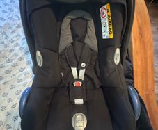 Maxi Cosi Cabriofix and Easyfix isofix base