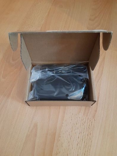 Electronics - Selection of TECH and a Wall Mounted Monitor Bracket/Stand