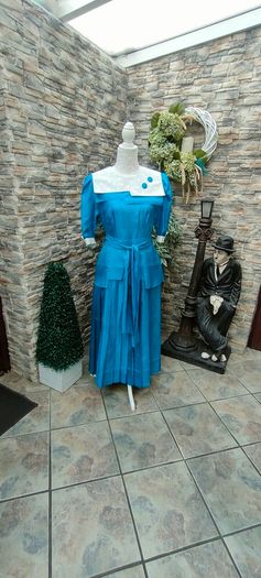 vintage 80s aqua blue green pleated skirt dress with Peter Pan collar size small