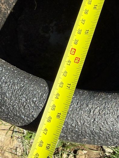 2 large plastic pots