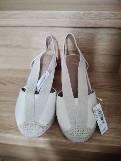 NEW.women sandal.size40