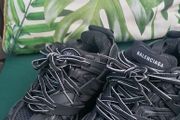 Balenciaga runners size 4 wirn plenty of wear left